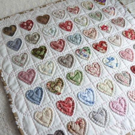 ハートのキルトキット - パッチワークキルトと生地、キット、副資材の