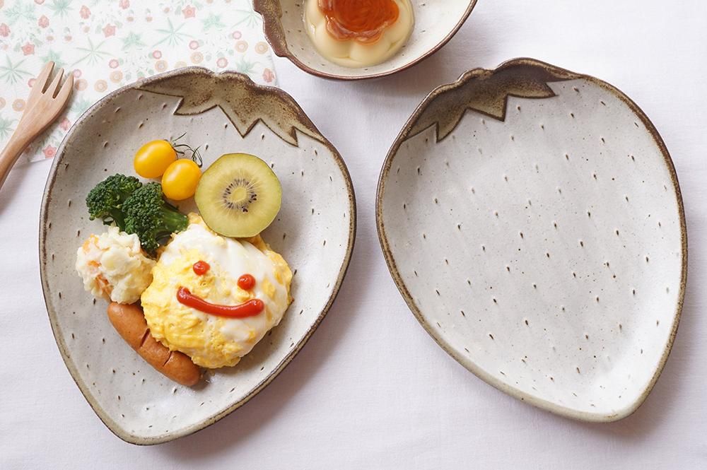 タ10 oldwhite 大きないちごのお皿 - 益子焼の小さな窯元「よしざわ