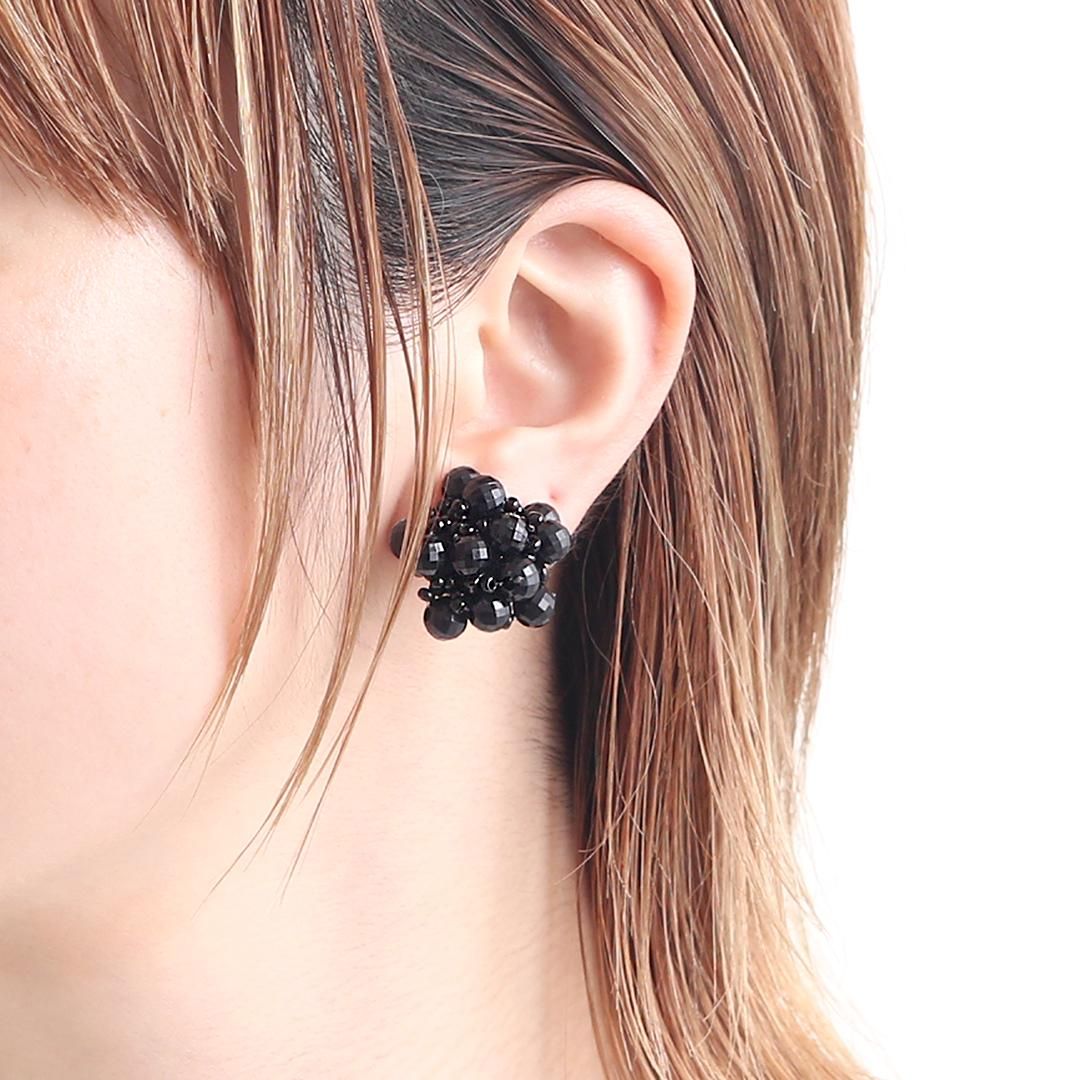 hazama ado 惹きずり込まれる運命のピアス black