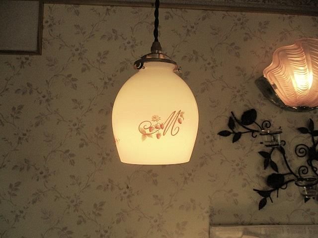 マニーレール・ドゥ・ロココ ナツメ型ガラスシェード&コードペンダント