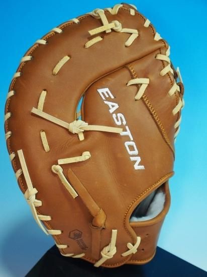 ○Easton イーストン FlagShip○硬式 ファーストミット○右投○刺繍