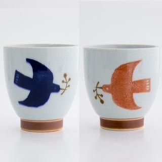 白磁湯呑み / 波佐見焼 / クッカロッキ / レッド」赤い鳥 / 190ml