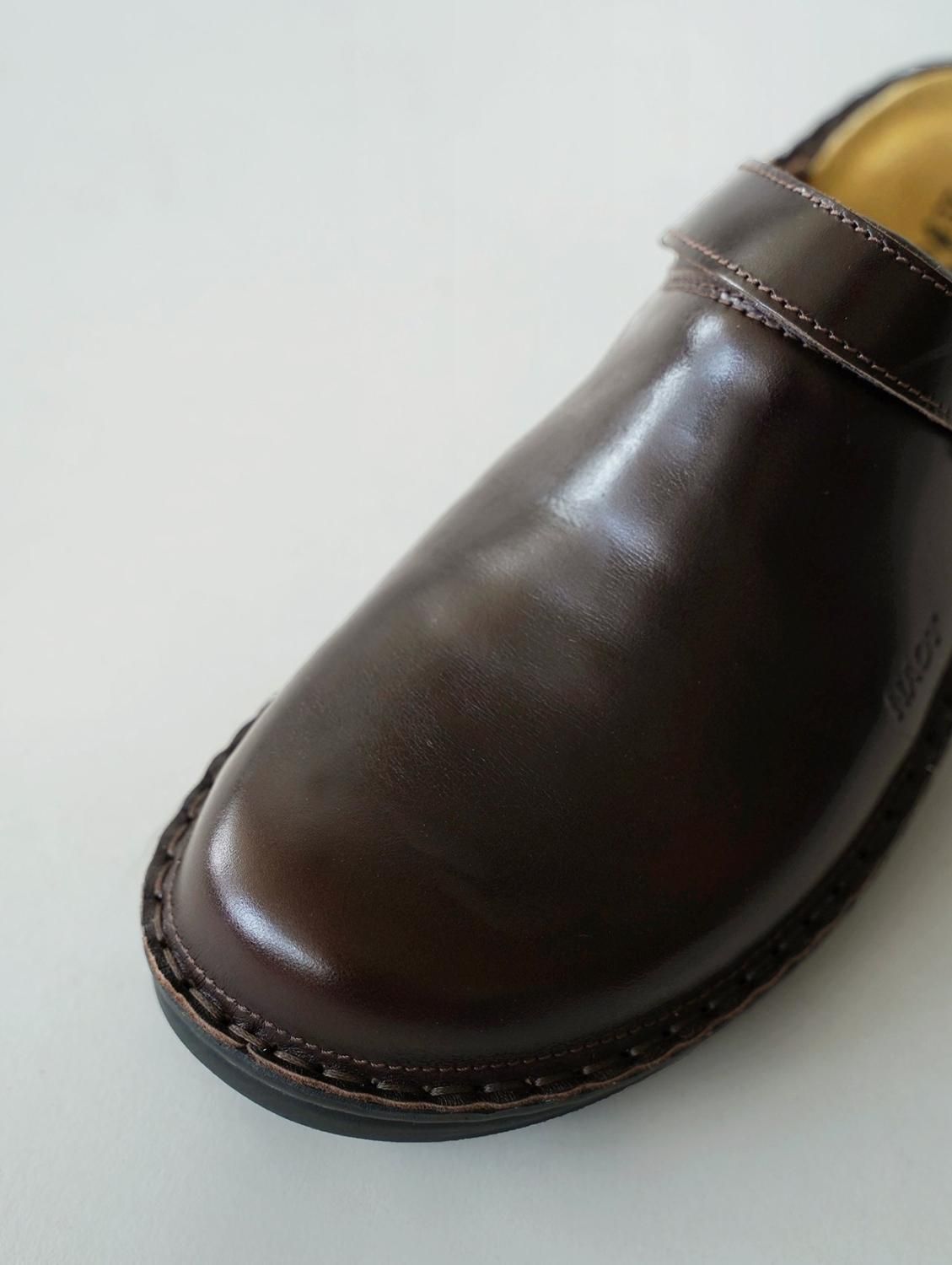 IRIS / Walnut - NAOT ナオトジャパン オンラインショップ