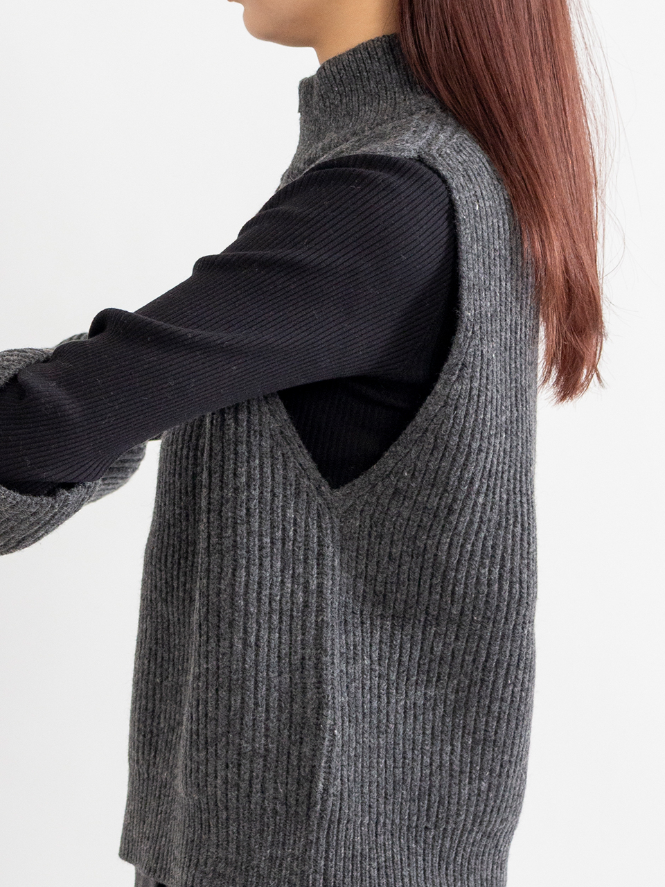 RIBBED KNIT WOOL VEST-リブニットウールベスト-HYKE（ハイク）通販