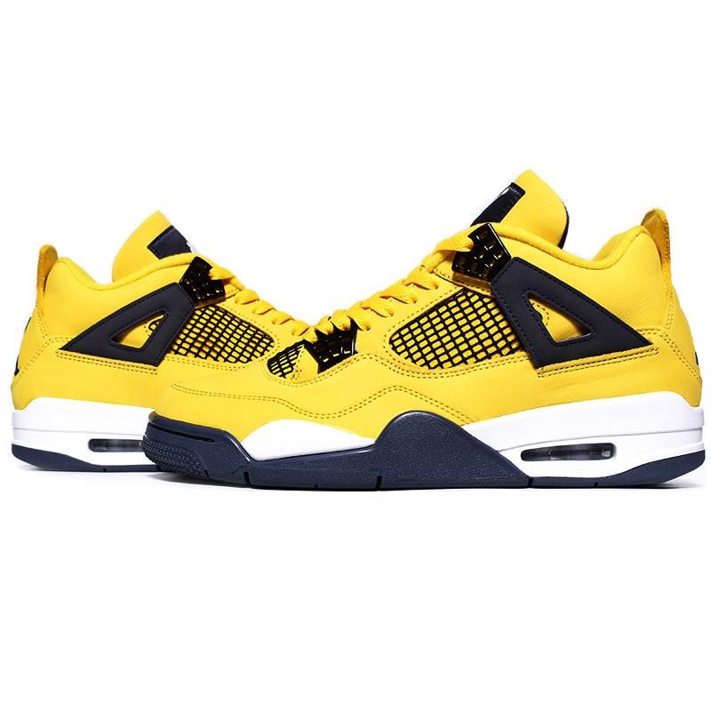 NIKE AIR JORDAN 4 RETRO 