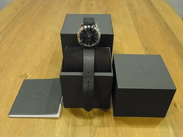 ゾディアック オリンポス ZO9700 ブラック文字盤 正規品 - 腕時計専門