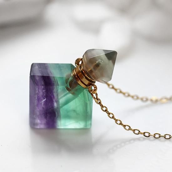 菱形フローライト香水瓶ネックレス - 海福雑貨通販部