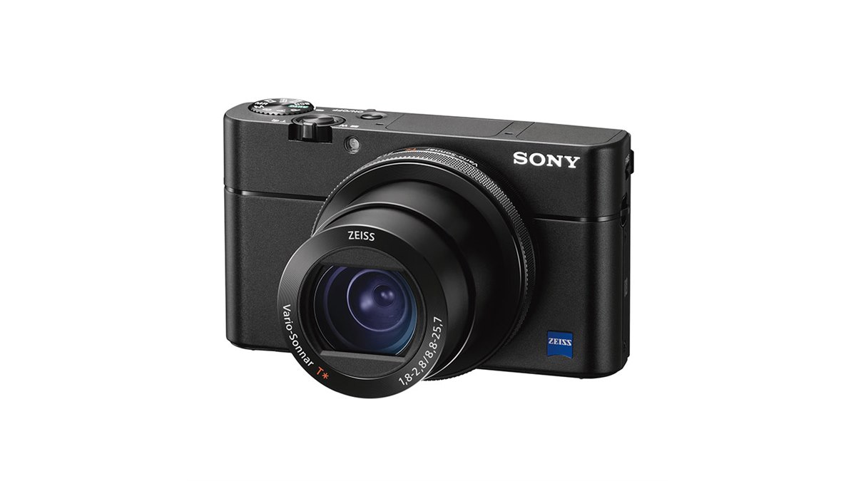 ソニー、0.05秒高速AF対応の1型センサーデジカメ「RX100 V」を10/21