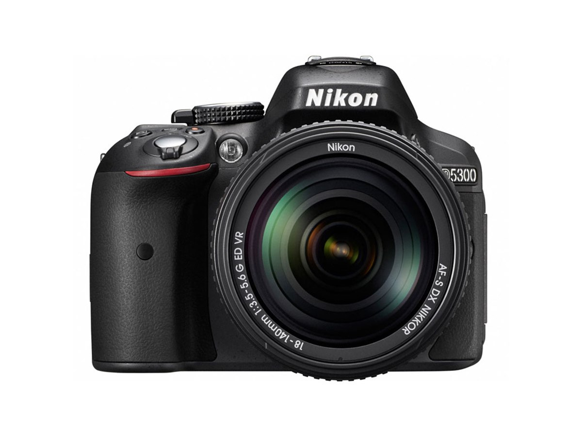 ニコン、「D5300」に新レンズキット2種類追加 - 価格.com