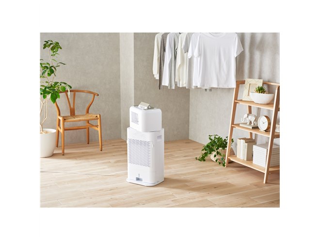アイリスオーヤマ、除湿機とサーキュレーターを一体化した衣類乾燥機