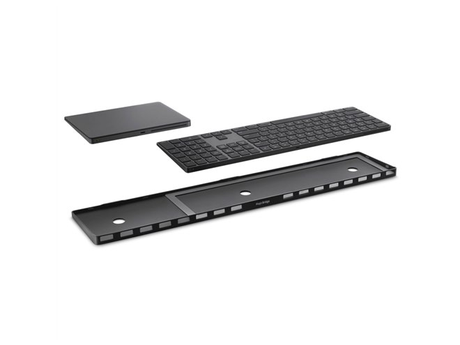 Apple純正キーボードとトラックパッドを一体化する「MagicBridge