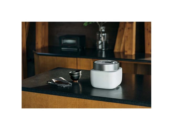 バルミューダ、二重釡構造が進化した炊飯器「The Gohan（ザ・ゴハン