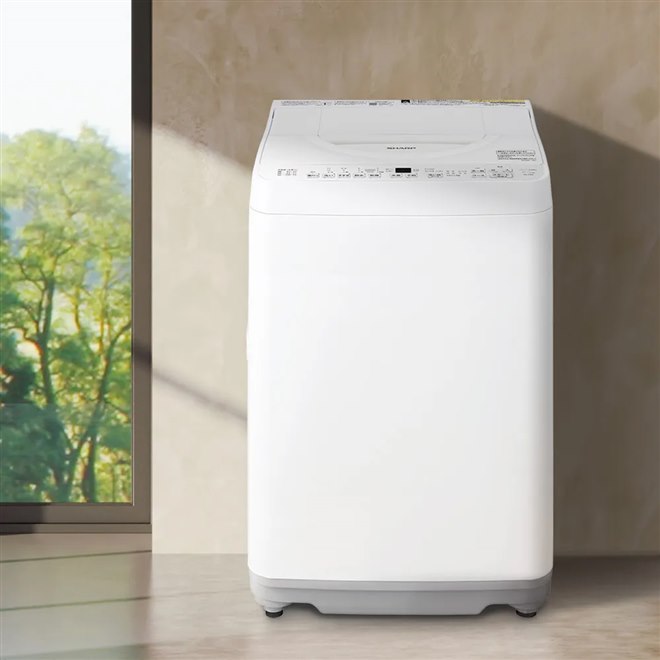 シャープ、節水＆清潔性にすぐれた「穴なし槽」搭載の縦型洗濯乾燥機