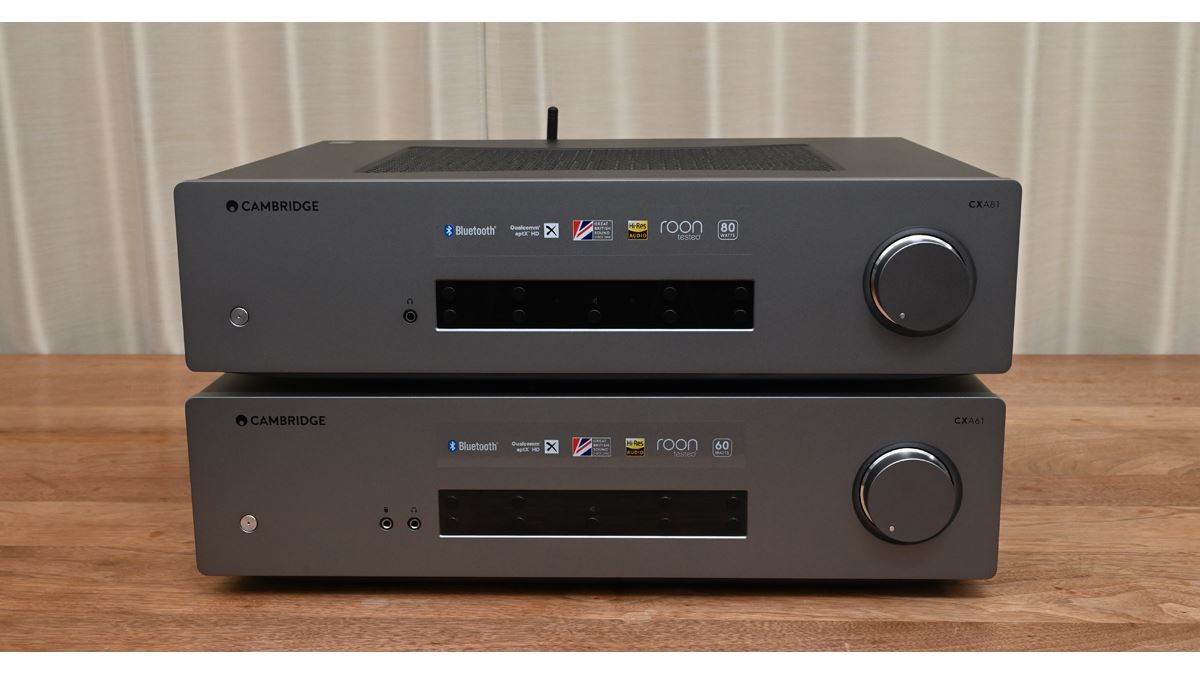 どっちを選ぶ？ケンブリッジオーディオの最新プリメインアンプ「CXA81