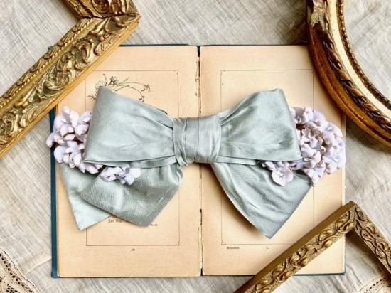 リボンとすみれのヘッドドレス（水色・定番色） - Belle des Poupee