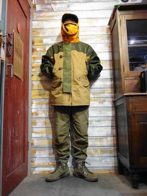 FREEWHEELERS ”FOREST RANGER PARKA” COAT （COYOTE×OLIVE×ORANGE
