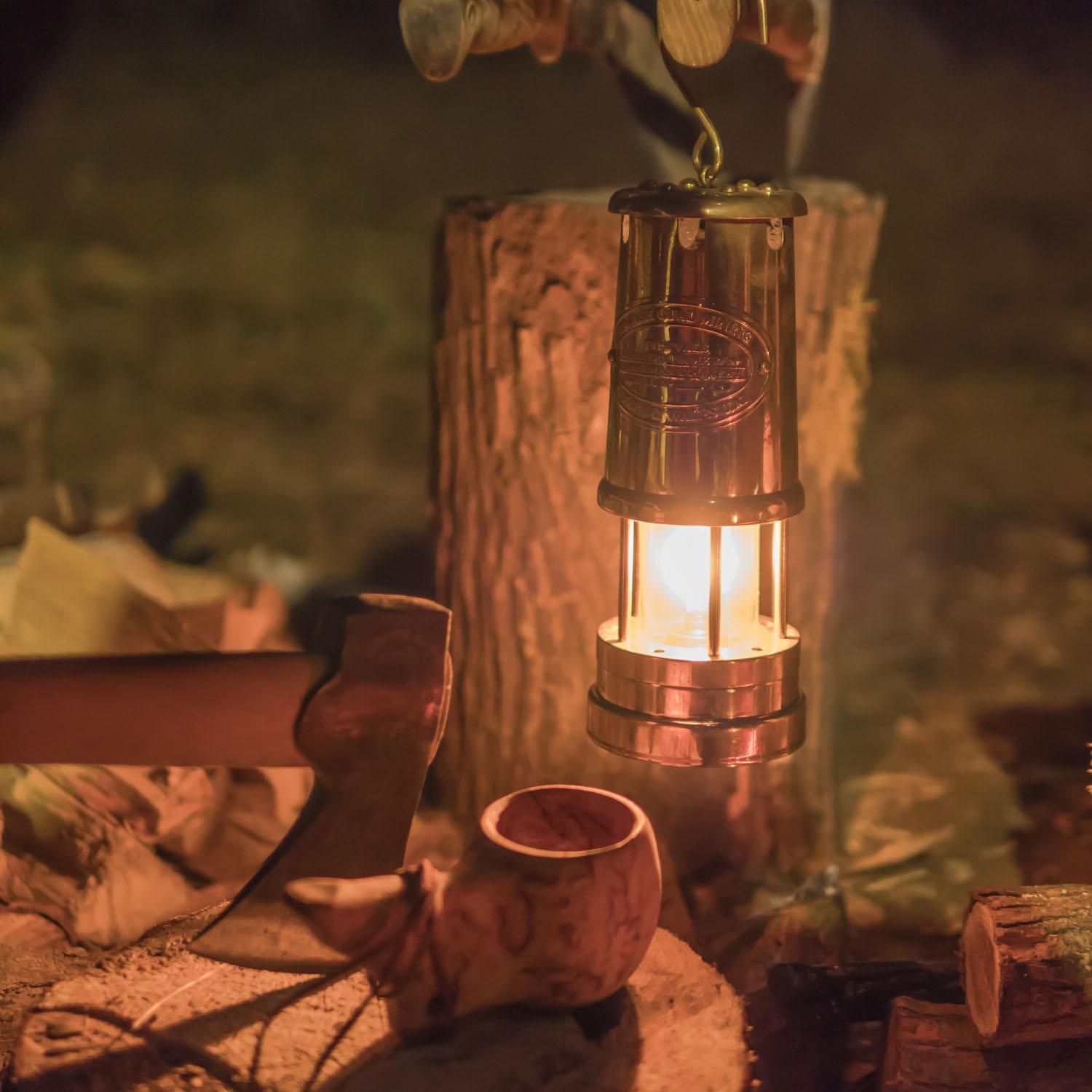 JDバーフォード マイナーズランプ Mサイズ / ブラック＆ブラス #97