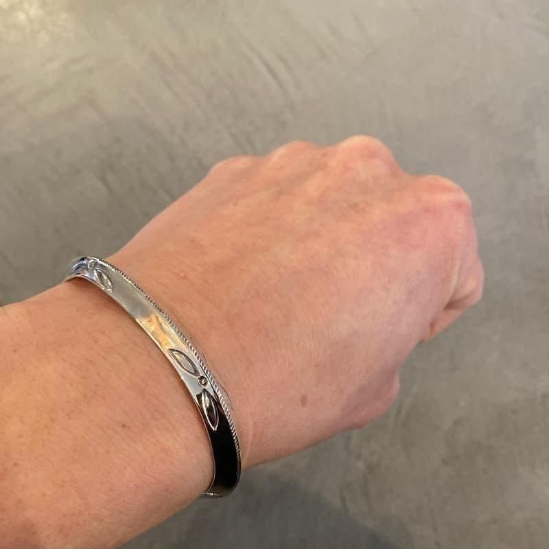 TRIANGLE SIDE SHELL BRACELET (BR-0011) | LARRY SMITH - ラリースミス