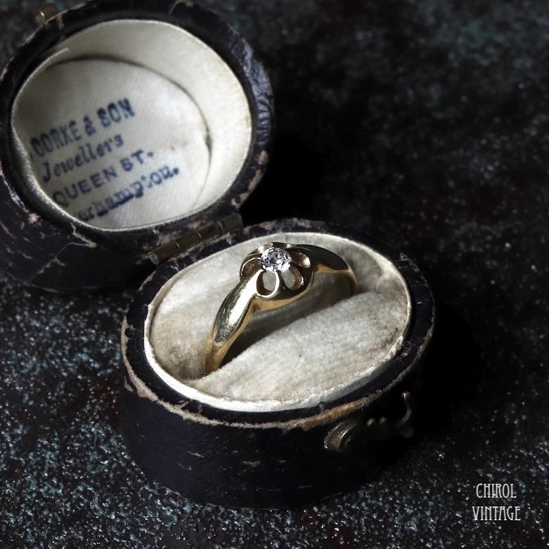 アンティーク 18Kゴールド ダイアモンド バターカップリング - CHIROL