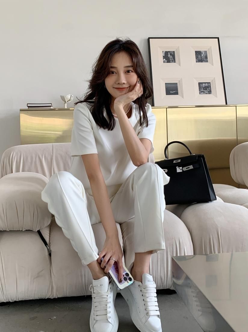 SCALLOPED SET UP - BIRTHDAY BASH