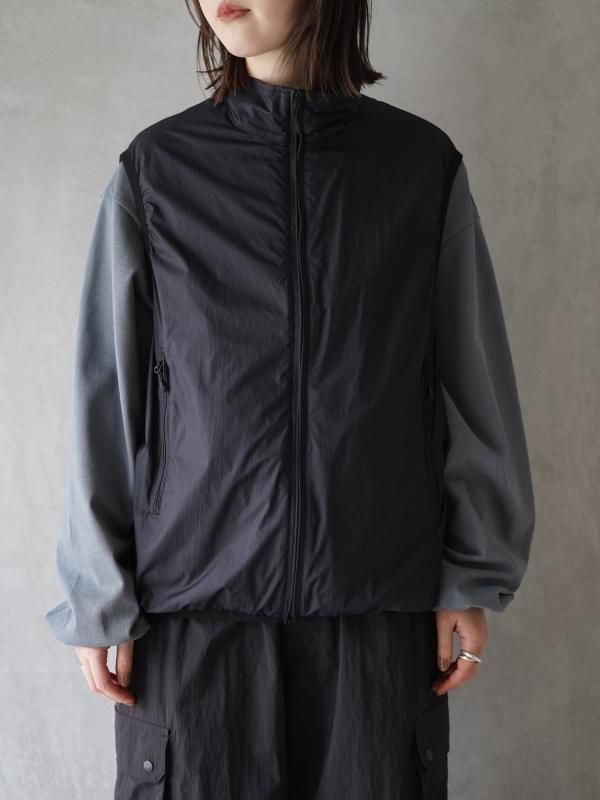 DAIWA PIER39（ダイワピア）W's TECH REVERSIBLE WIND SHIELD VEST
