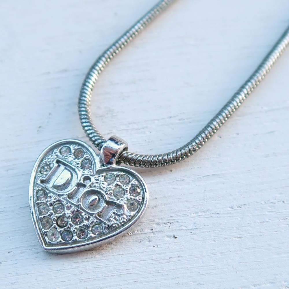 Christian Dior（ヴィンテージ ディオール）ハートビジュー dior ロゴ