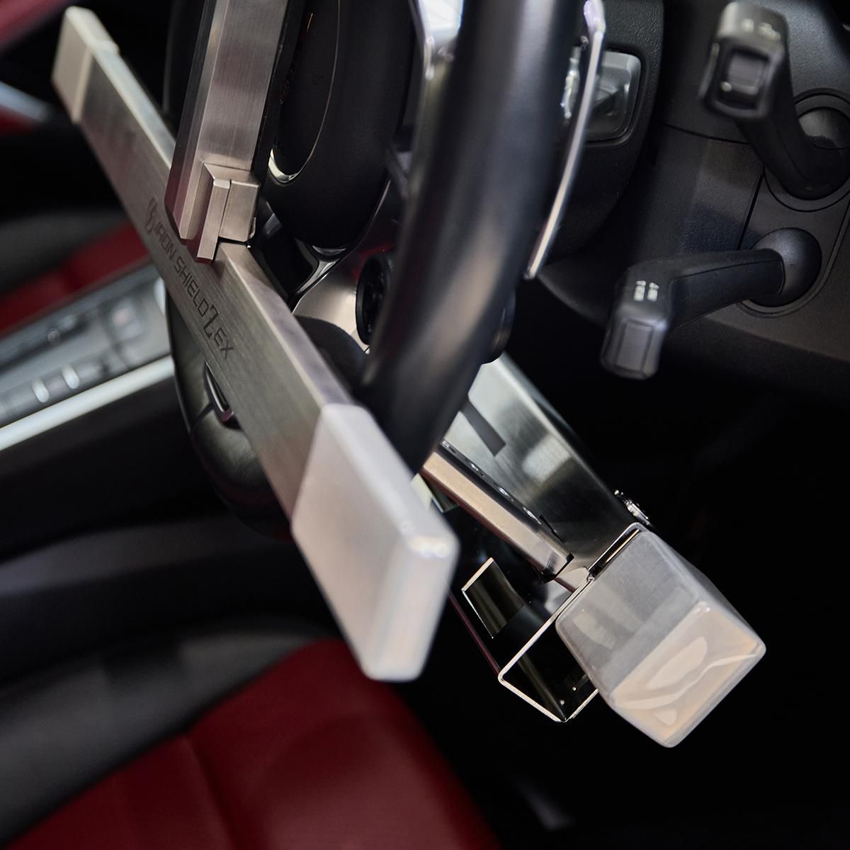 IRON SHIELD Z EX（アイアンシールドゼットイーエックス）ハンドル