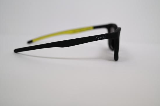 Eyevolサングラス(万能クロス,ケース付き) - SHADE RACING | SHOPPING