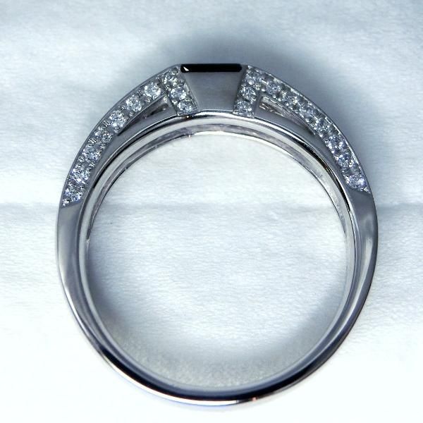 Pt900 ブラジル産アレキサンドライト ダイヤモンドリング AX 0.33ct D