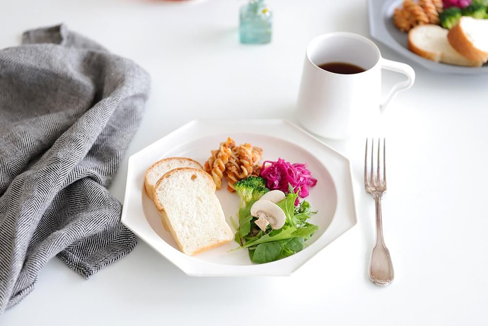 山本拓也/八角平皿/Mサイズ（白） - BOWKNOT