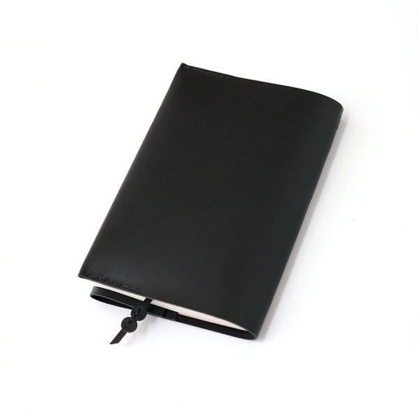 KAKURA/文庫サイズ レザーブックカバー -ハンドメイドで作られる牛革の