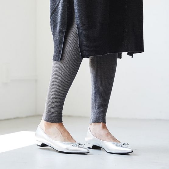 DRESS HERSELF/シルクリブレギンス -冬も夏も快適に、フィット感抜群の