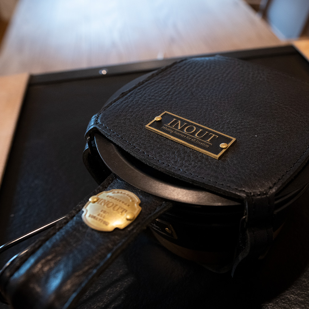 INOUT （イナウト） / Sierra Cup Leather case 【BLACK】