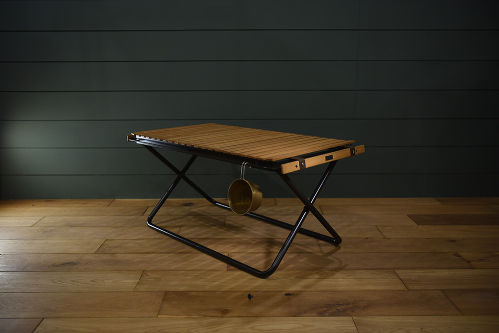 INOUT （イナウト） / Turtle Table