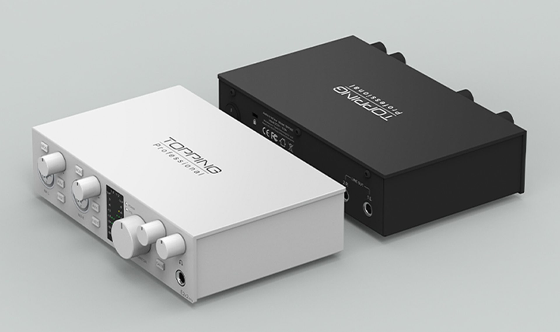 ZOOM UAC-2 | 高速インターフェイスUSB3.0搭載のオーディオ