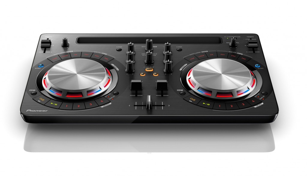 シンプルな操作でDJを楽しめるDJコントローラーPioneer「DDJ-WEGO3