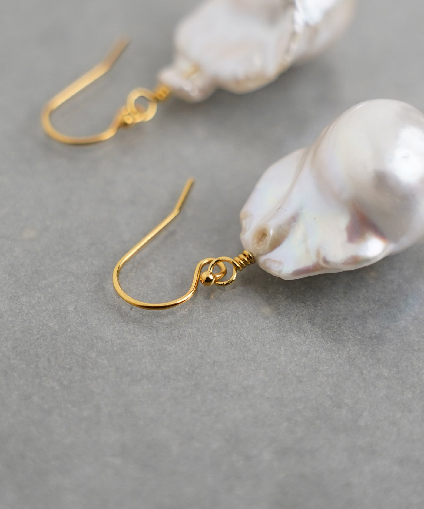 ISOLATION / アイソレーション】 BAROQUE PEARL PIERCE / バロック