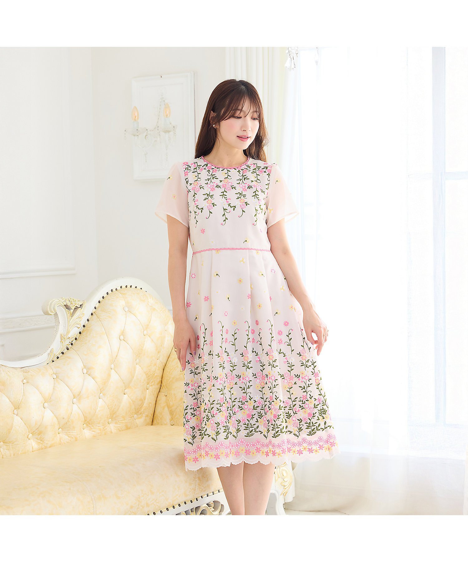 オーガンジー吹上刺繍ワンピース（51011604） | Rose Tiara