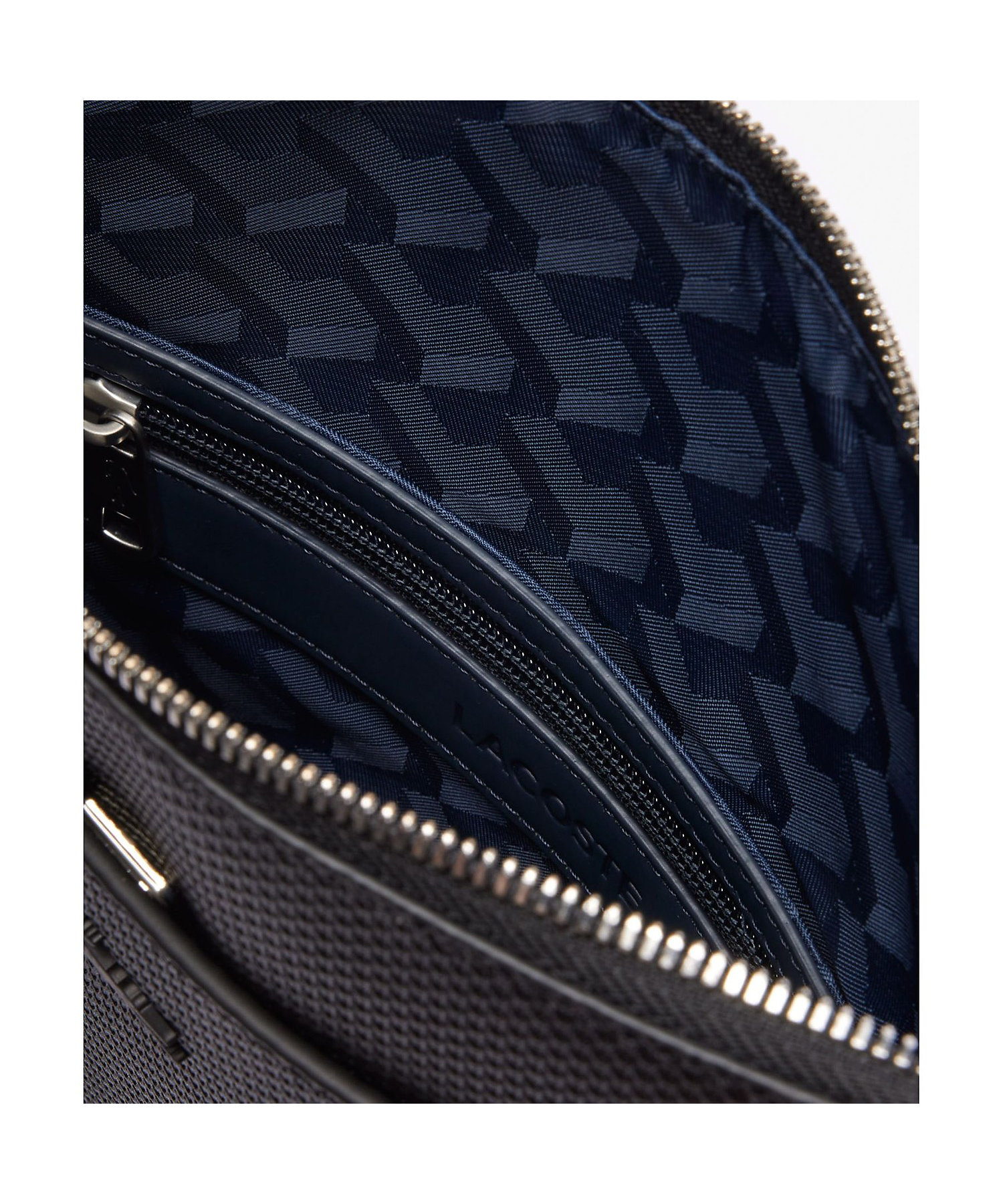 シャンタコ マットピケレザーフラットジップバッグ ／ ショルダー