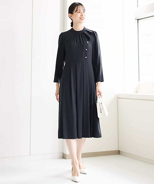 サテンジョーゼットパール調ドレープデザインワンピース／洗える | MK