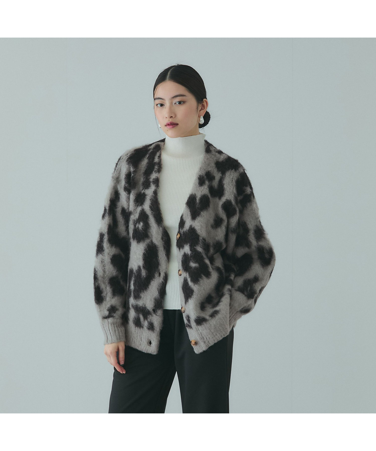 レオパードジャカードシャギーニットカーディガン | VICKY（Women