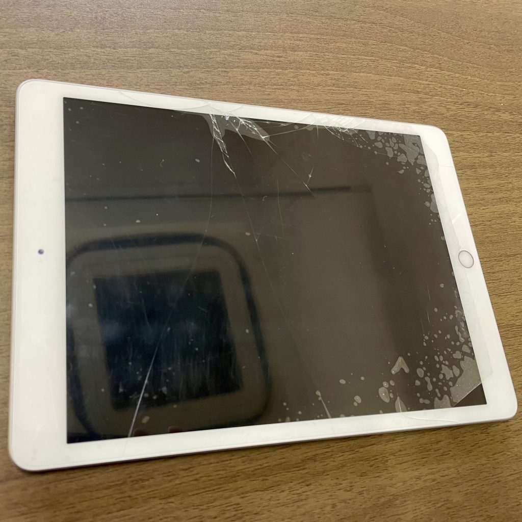 iPad（第7世代）修理実績｜iPhone修理スマホ修理堂