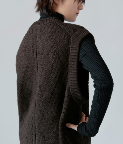 ONICA オニカ スーパーファイン ウール ベスト “Superfine Wool Vest