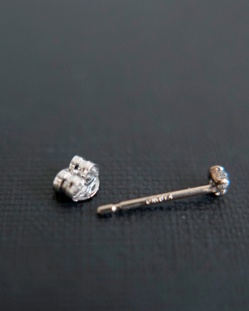 noguchi BIJOUX ノグチローズカットホワイトダイヤピアス nn383