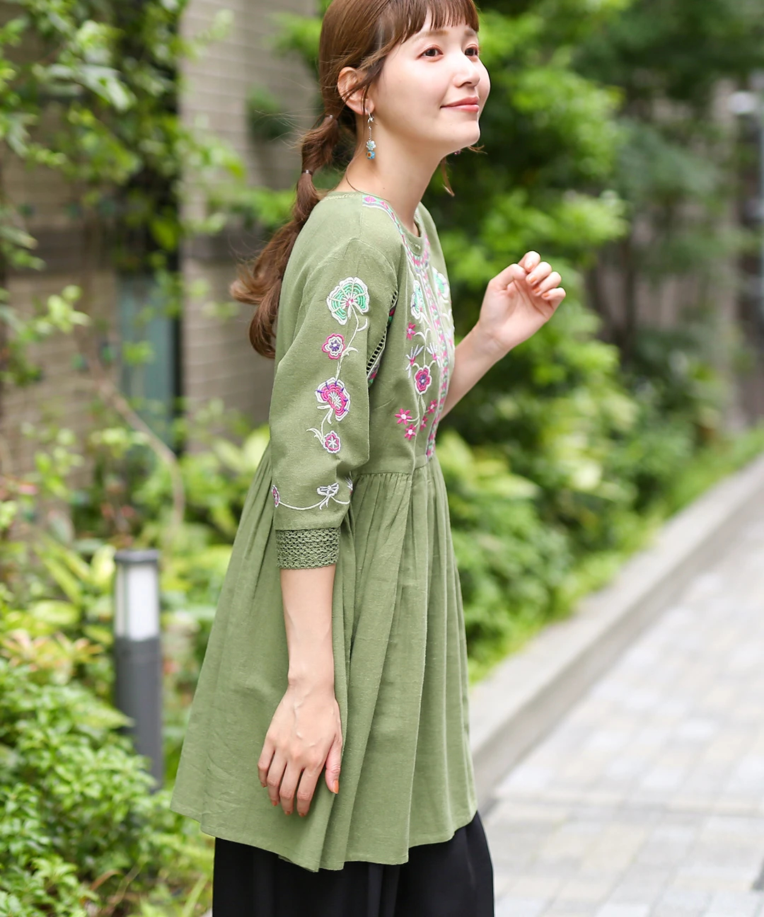 ボタニカル刺繍チュニック / チュニック | エスニックファッション