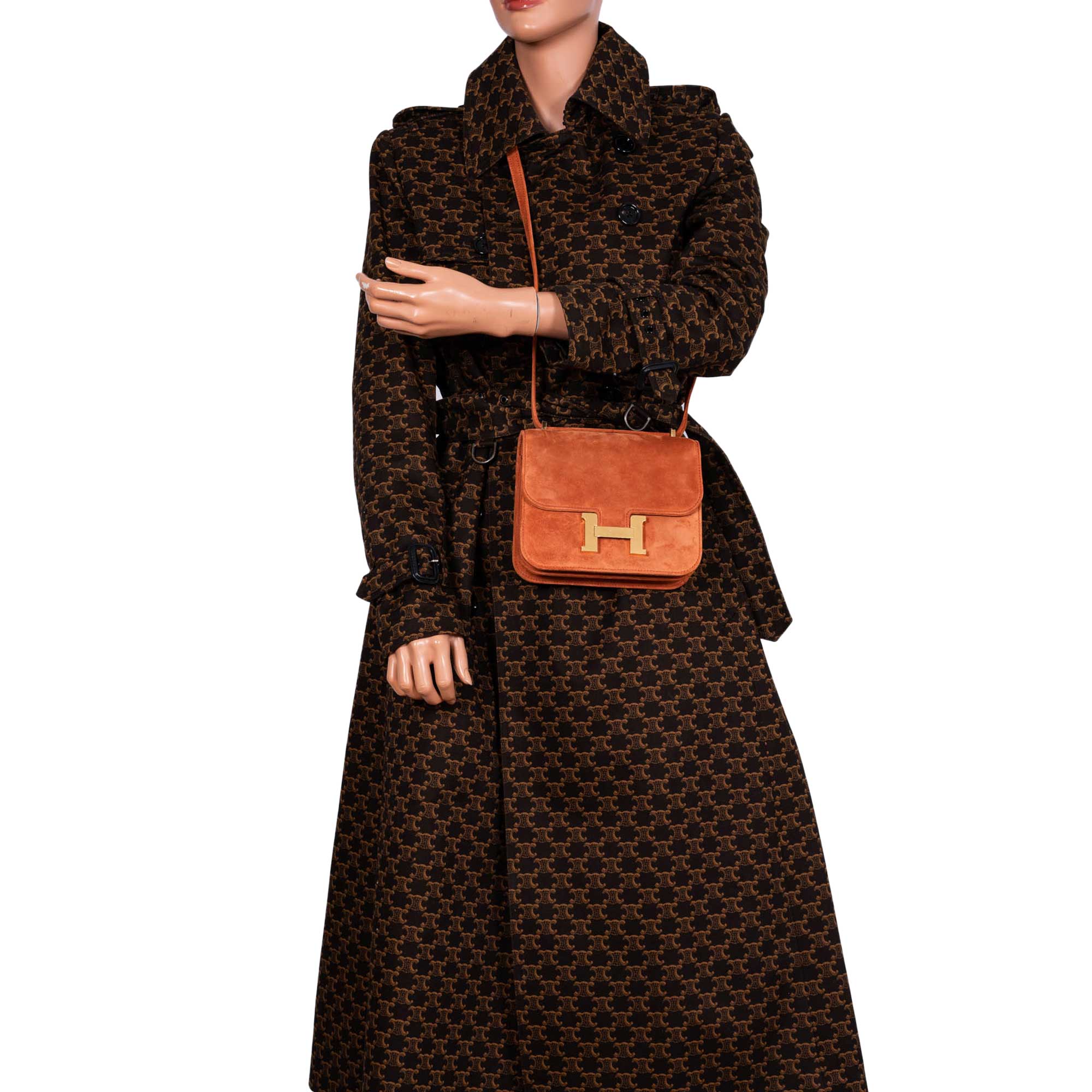 Hermès Constance 18 Paprika Doblis Suede with Gold Hardware - 2021