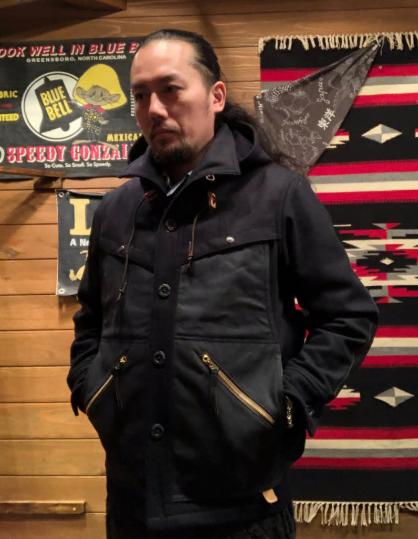 コリンボよりフォレスターコートが入荷しました!!予約完売してSサイズ