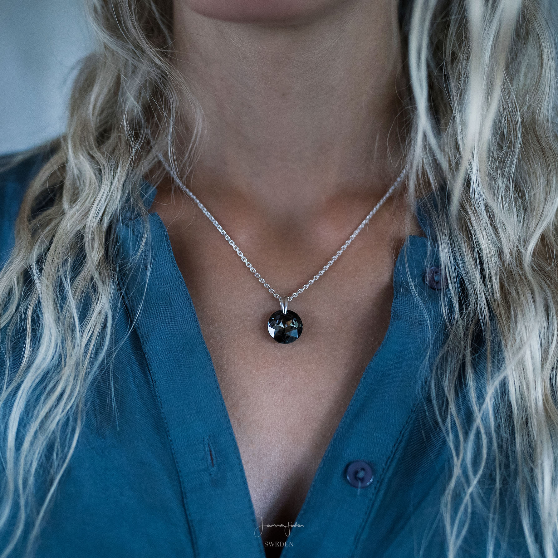 New Moon - Necklace - Jonna Jinton Sweden