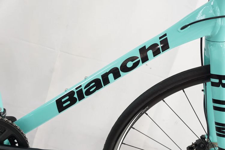 ビアンキの人気クロスバイクを安く買う方法！【憧れのチェレステカラー】