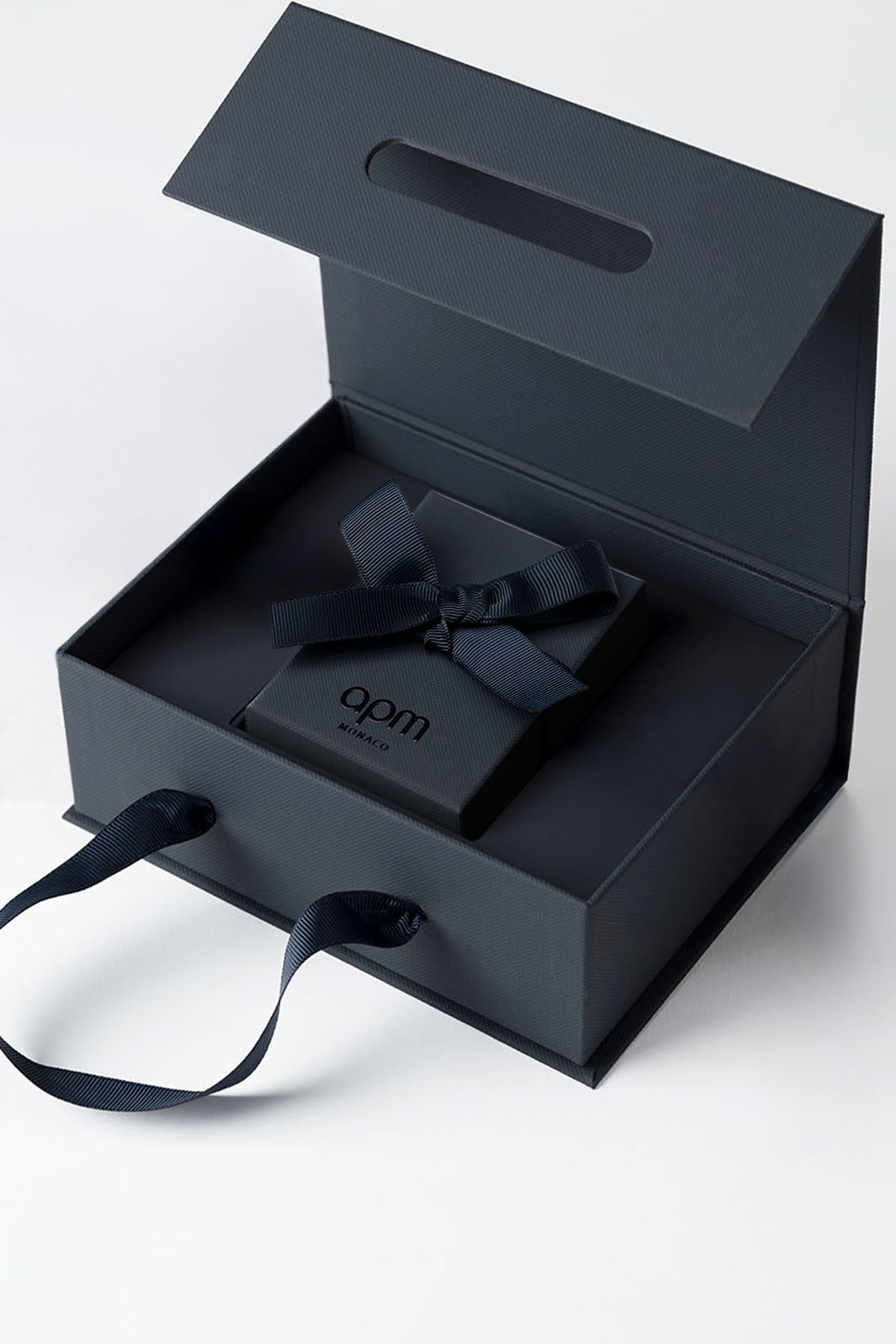 パヴェ ピンクマザーオブパール フルハート リング | APM Monaco